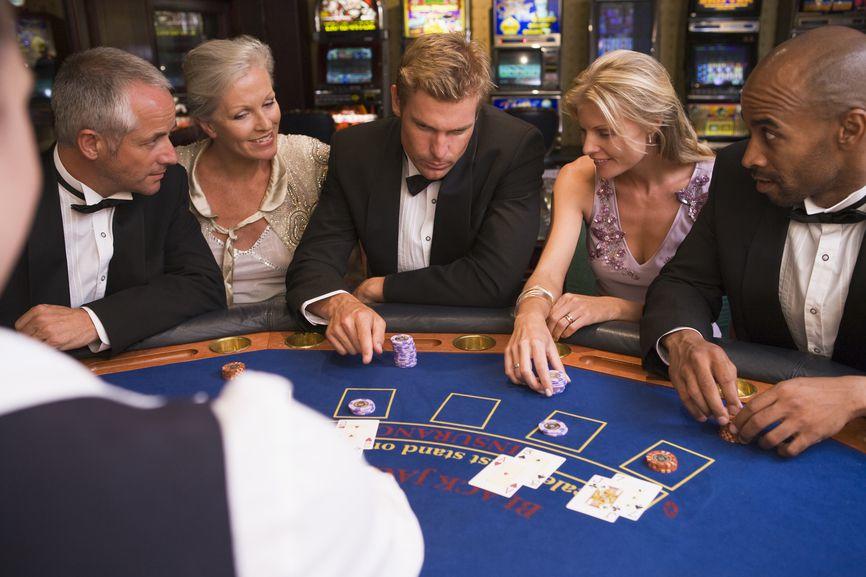 Card Counting at Casinos and Its Misconceptions